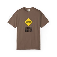 Caution - T-shirt