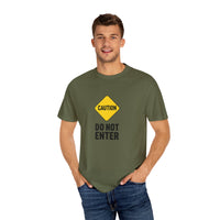 Caution - T-shirt