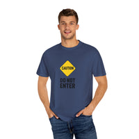 Caution - T-shirt