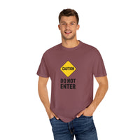 Caution - T-shirt