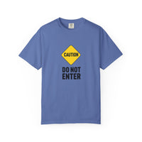 Caution - T-shirt