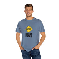 Caution - T-shirt